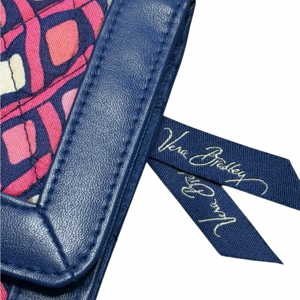 Vintage Vera Bradley Purple Pink Quilted Wallet Tri Fold - Picture 2 of 7